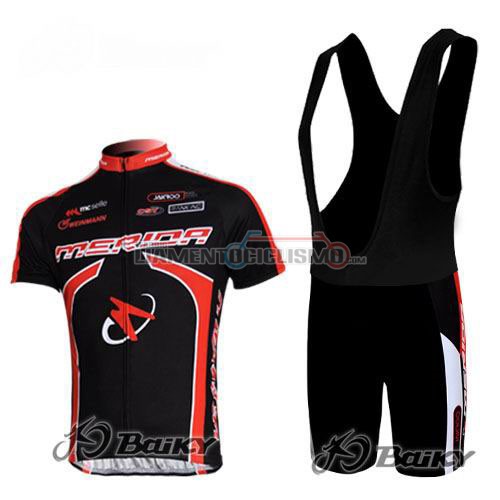 Abbigliamento Ciclismo Merida 2012 nero e rosso